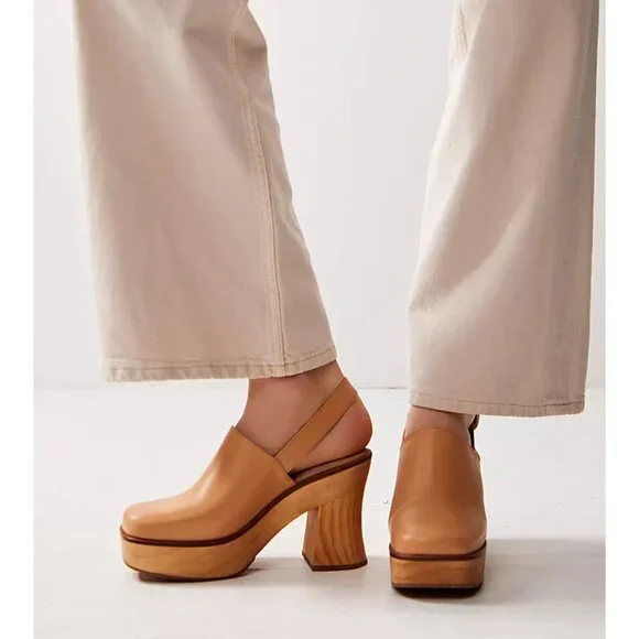 FREE PEOPLE Mallory Mule Clogs / Vachetta - Picture 2 of 10